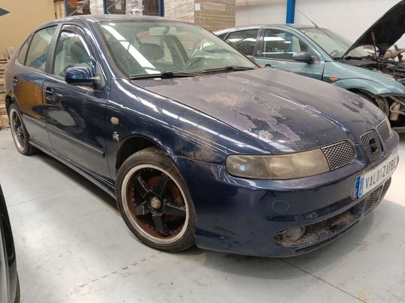 SEAT LEON (1M1)