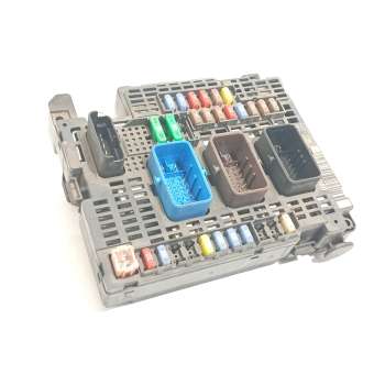 CAJA RELES / FUSIBLES 9810296080 