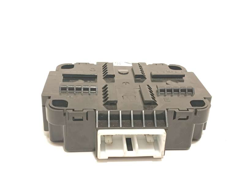 Recambio de modulo electronico para kia stonic (yb) 1.2 cvvt referencia OEM IAM 95300H8000 - Azul 3