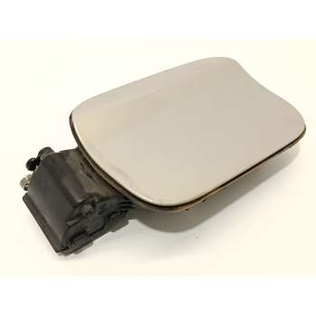 TAPA EXTERIOR COMBUSTIBLE 9834108180 