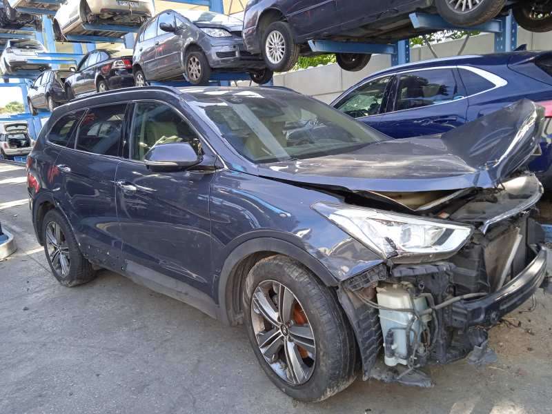 HYUNDAI GRAND SANTA FE
