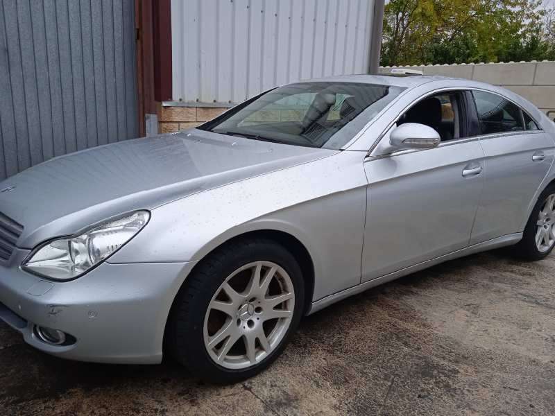 MERCEDES-BENZ CLASE CLS (W219)