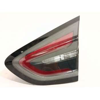 PILOTO TRASERO DERECHO INTERIOR P1TB13A602AB 2762805 LB15727