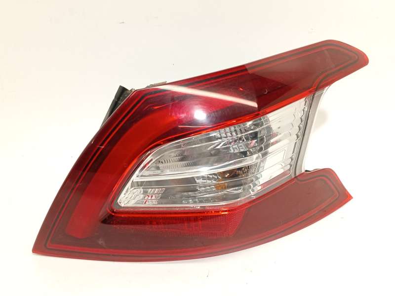Recambio de piloto trasero derecho para peugeot 308 ii (lb_, lp_, lw_, lh_, l3_) 1.6 bluehdi 120 referencia OEM IAM 9677817580 - Blanco