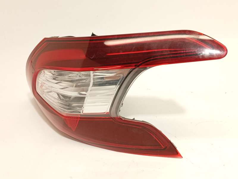 Recambio de piloto trasero derecho para peugeot 308 ii (lb_, lp_, lw_, lh_, l3_) 1.6 bluehdi 120 referencia OEM IAM 9677817580 - Blanco 2