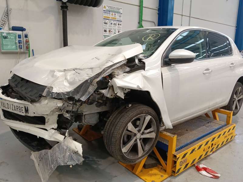 PEUGEOT 308 II (LB_, LP_, LW_, LH_, L3_)