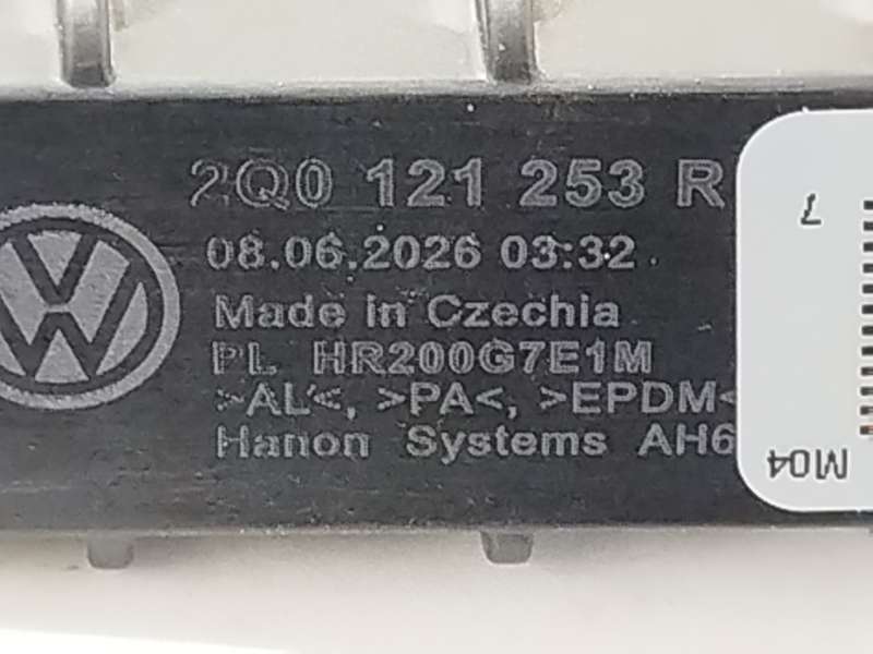 Recambio de radiador agua para seat arona (kj7, kjp) 1.0 tsi referencia OEM IAM 2Q0121253R - Azul 4