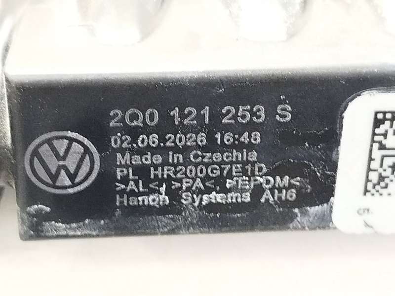 Recambio de radiador agua para seat arona (kj7, kjp) 1.0 tsi referencia OEM IAM 2Q0121253S - Azul 3