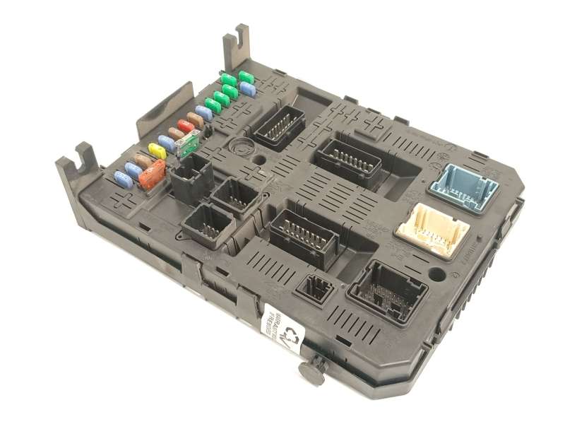 Recambio de caja reles / fusibles para citroën c4 grand picasso i (ua_) 1.6 hdi 110 referencia OEM IAM 1663366080 - Azul 2