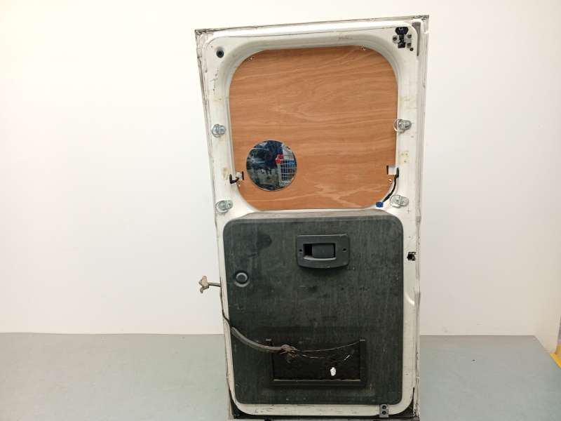 Recambio de puerta trasera derecha para peugeot boxer furgoneta 2.2 hdi 100 referencia OEM IAM 8703A6 - Blanco 4