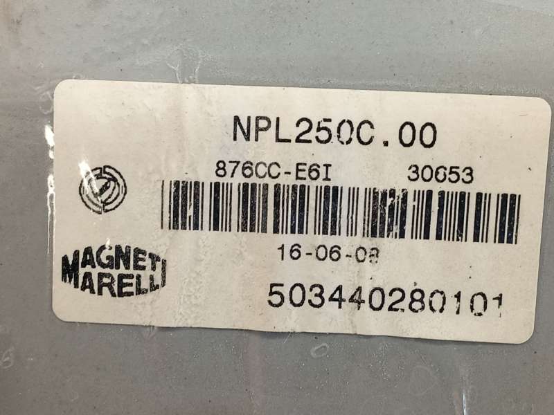 Recambio de caja reles / fusibles para peugeot boxer furgoneta 2.2 hdi 100 referencia OEM IAM 1613253180  503440280101 - Blanco 4