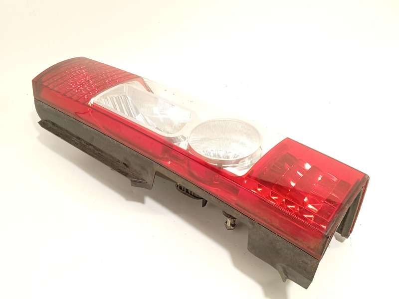 Recambio de piloto trasero derecho para peugeot boxer furgoneta 2.2 hdi 100 referencia OEM IAM 1366453080 01366453080 - Blanco 2