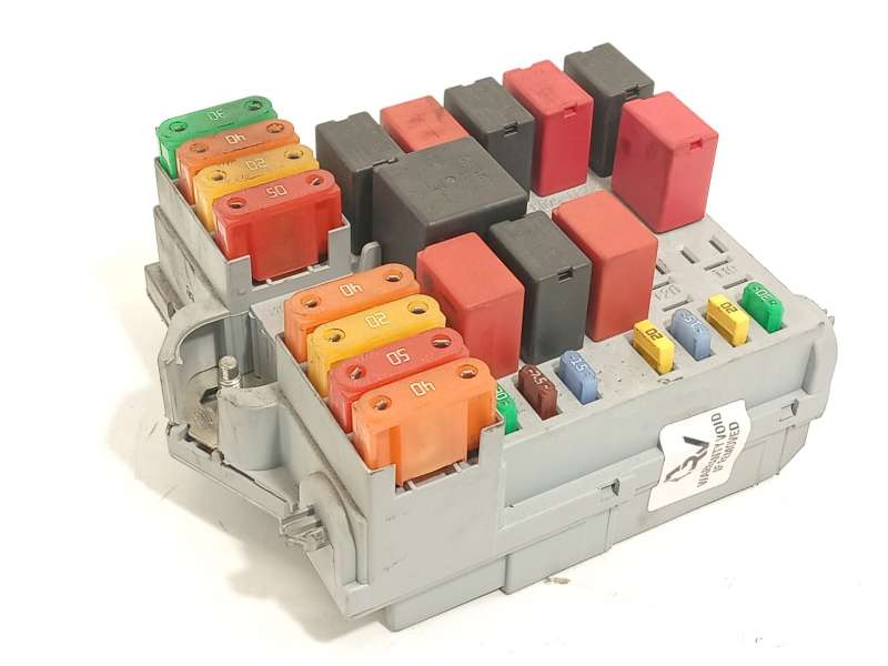 Recambio de caja reles / fusibles para peugeot boxer furgoneta 2.2 hdi 100 referencia OEM IAM 1349948080 - Blanco 2