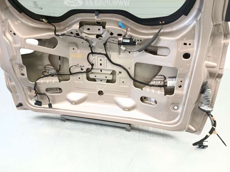 Recambio de porton trasero para ford ecosport 1.0 ecoboost referencia OEM IAM GN15N40400FG 2487259 - Crema 5