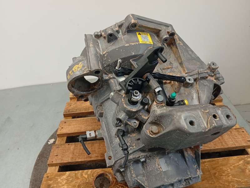 Recambio de despiece caja cambios para audi a1 sportback (gba) 30 tfsi referencia OEM IAM VGR 0AJ300044D FM6AJ026 5
