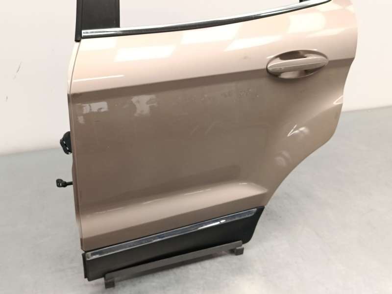 Recambio de puerta trasera izquierda para ford ecosport 1.0 ecoboost referencia OEM IAM 2405092 - Crema 3