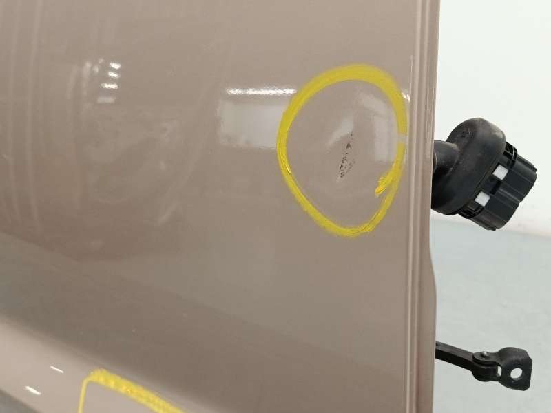 Recambio de puerta trasera derecha para ford ecosport 1.0 ecoboost referencia OEM IAM 2405090 - Crema 5