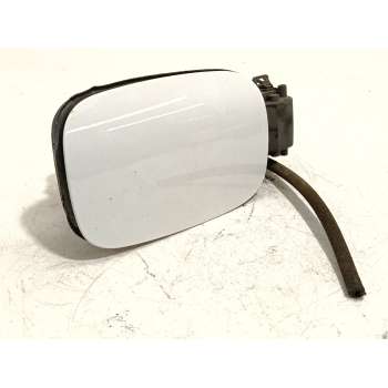 TAPA EXTERIOR COMBUSTIBLE 781202140R 781203764R A161M0010
