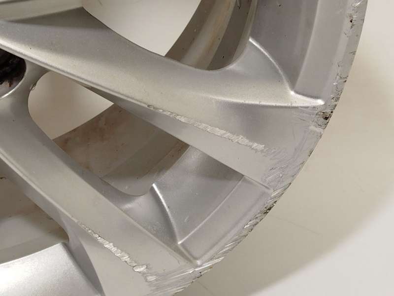 Recambio de llanta para renault megane iv hatchback (b9a/m/n_) 1.5 dci 110 (b9a3) referencia OEM IAM 403005273R 403005049R - Blanco 4