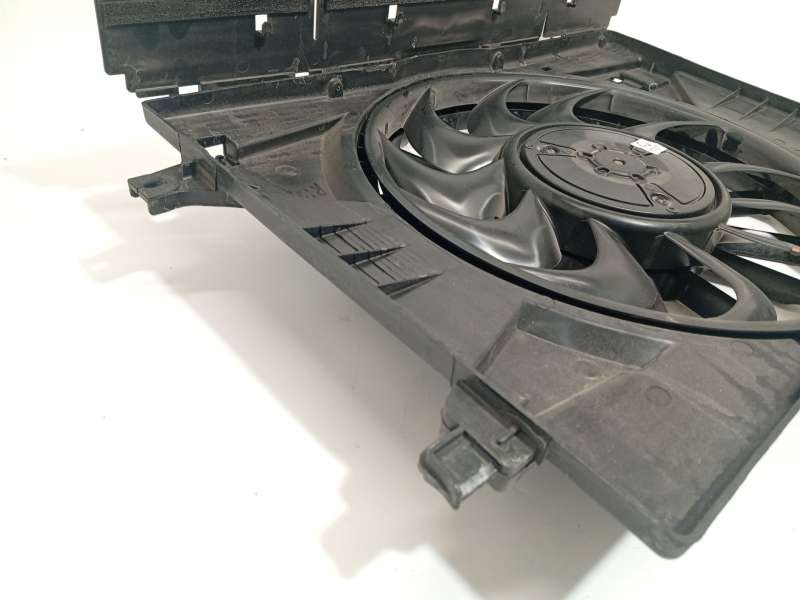 Recambio de electroventilador para kia niro (de) 1.6 gdi hybrid referencia OEM IAM 25380G5600  F00S3D2040 - Negro 2