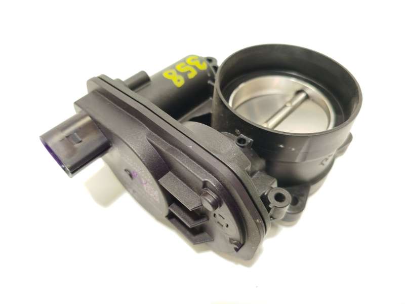 Recambio de caja mariposa para cupra leon (kl1, ku1, kug) 1.5 tsi referencia OEM IAM 04E133062S  A3C0060630000 2