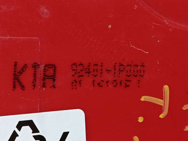 Recambio de piloto trasero izquierdo para kia venga (yn) 1.6 crdi 128 referencia OEM IAM 924011P000 - Blanco 5