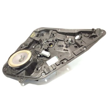 ELEVALUNAS TRASERO DERECHO 827205DM0A 