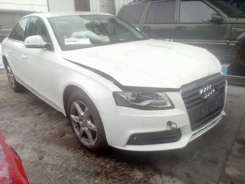AUDI A4 BER. (B8)