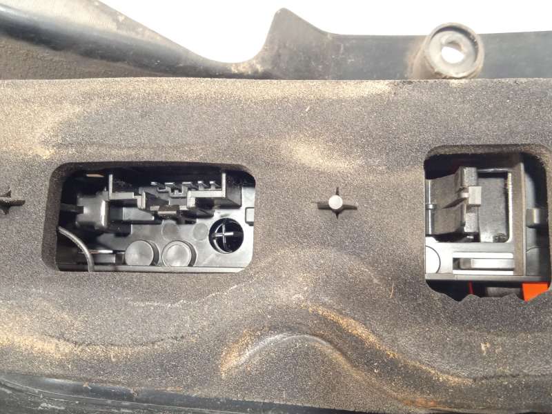 Recambio de piloto trasero derecho para citroën c4 grand picasso i (ua_) 1.6 hdi referencia OEM IAM 6351AC - Negro 4