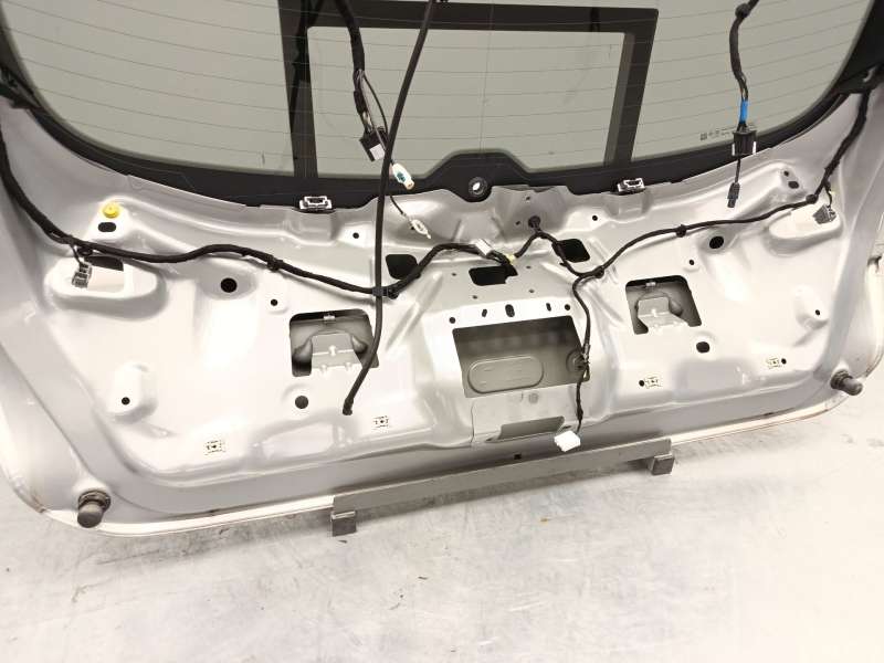 Recambio de porton trasero para ford focus iv (hn) 1.0 ecoboost mhev referencia OEM IAM 2566476 PJX7BA40410EC - Plata 5