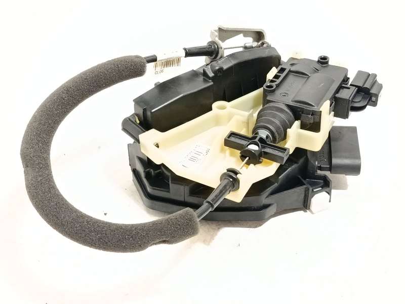 Recambio de cerradura maletero / porton para ford ecosport 1.0 ecoboost referencia OEM IAM GN1A5426413BB 2411512 - Crema