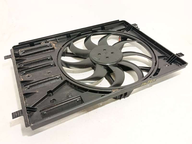 Recambio de electroventilador para ford focus iv (hn) 1.0 ecoboost mhev referencia OEM IAM JX618C607BB 2213993 - Plata