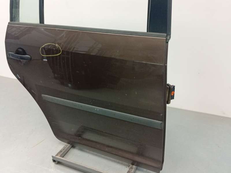 Recambio de puerta trasera derecha para volkswagen touran (1t3) 1.6 tdi referencia OEM IAM 1T0833056S - Marron 2
