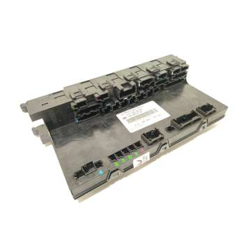 CAJA RELES / FUSIBLES A2115459301 5DK008047