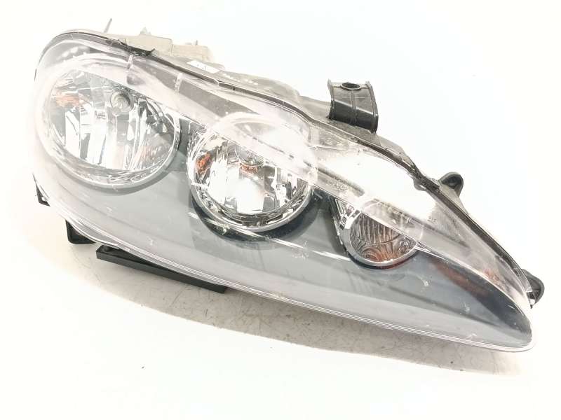 Recambio de faro derecho para alfa romeo 147 (937_) 1.9 jtdm 8v (937.axd1a, 937.axu1a, 937.bxu1a) referencia OEM IAM 50506960 - Negro