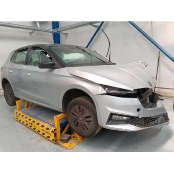 SKODA FABIA IV (PJ3) de desguace