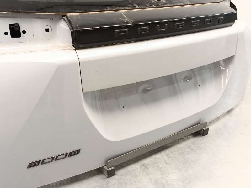 Recambio de porton trasero para peugeot 2008 ii (ud_, us_, uy_, uj_, ur_, uc_) 1.2 puretech 100 referencia OEM IAM 9831045880 98 - Blanco 3
