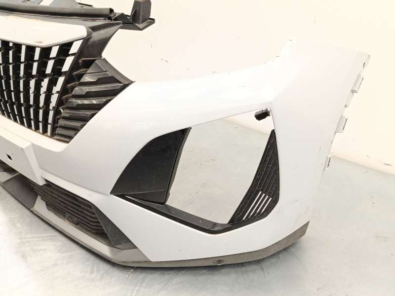 Recambio de paragolpes delantero para peugeot 2008 ii (ud_, us_, uy_, uj_, ur_, uc_) 1.2 puretech 100 referencia OEM IAM 1691511 - Blanco 4