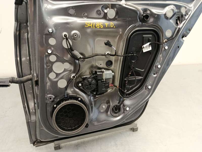 Recambio de puerta trasera derecha para skoda kamiq (nw4) 1.0 tsi referencia OEM IAM 658833052B - Gris 5