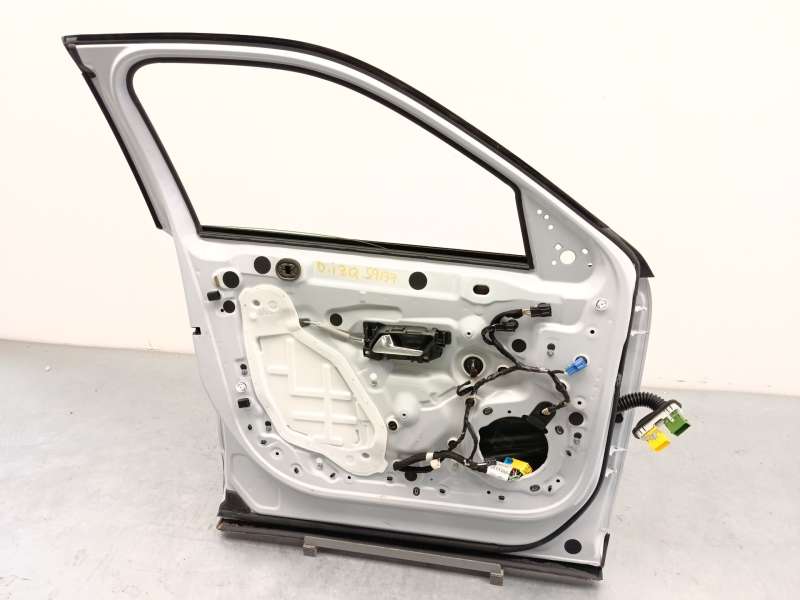 Recambio de puerta delantera izquierda para peugeot 2008 ii (ud_, us_, uy_, uj_, ur_, uc_) 1.2 puretech 100 referencia OEM IAM 9 - Blanco 4