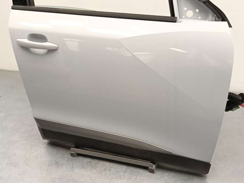Recambio de puerta delantera derecha para peugeot 2008 ii (ud_, us_, uy_, uj_, ur_, uc_) 1.2 puretech 100 referencia OEM IAM 983 - Blanco 3