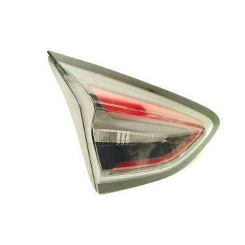 PILOTO TRASERO IZQUIERDO INTERIOR P1TB13A603AB 2762807 