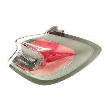 PILOTO TRASERO DERECHO P1TB13404AB 2761489 