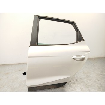 PUERTA TRASERA IZQUIERDA 6F9833051E 