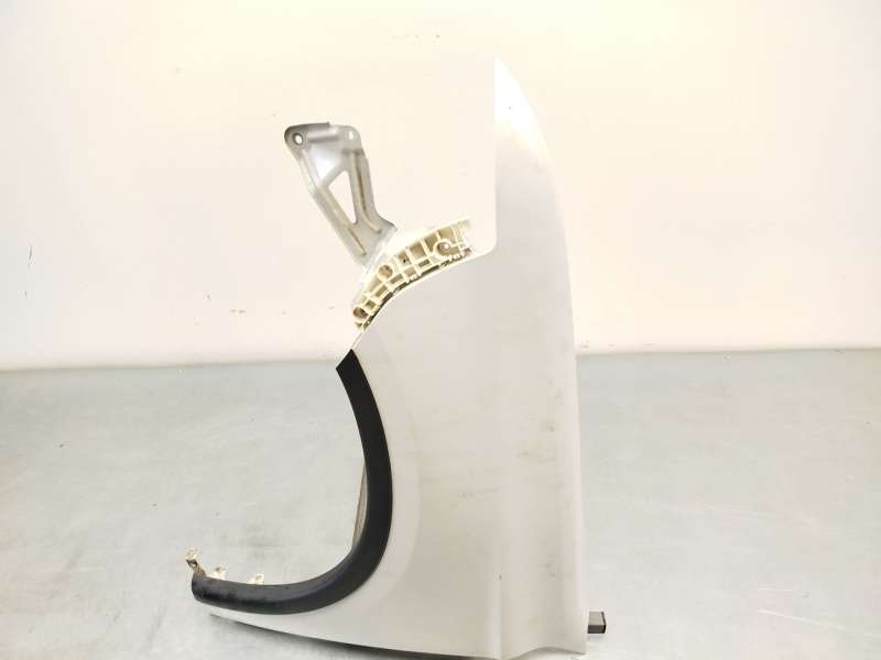 Recambio de aleta delantera izquierda para mitsubishi outlander iii (gg_w, gf_w, zj, zl, zk) 2.0 (gf7w) referencia OEM IAM 5220K - Blanco 2