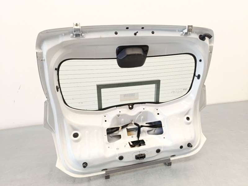 Recambio de porton trasero para dacia sandero ii (b8_) 1.0 sce 75 (b8jc, b8jd) referencia OEM IAM 901003145R - Blanco 4