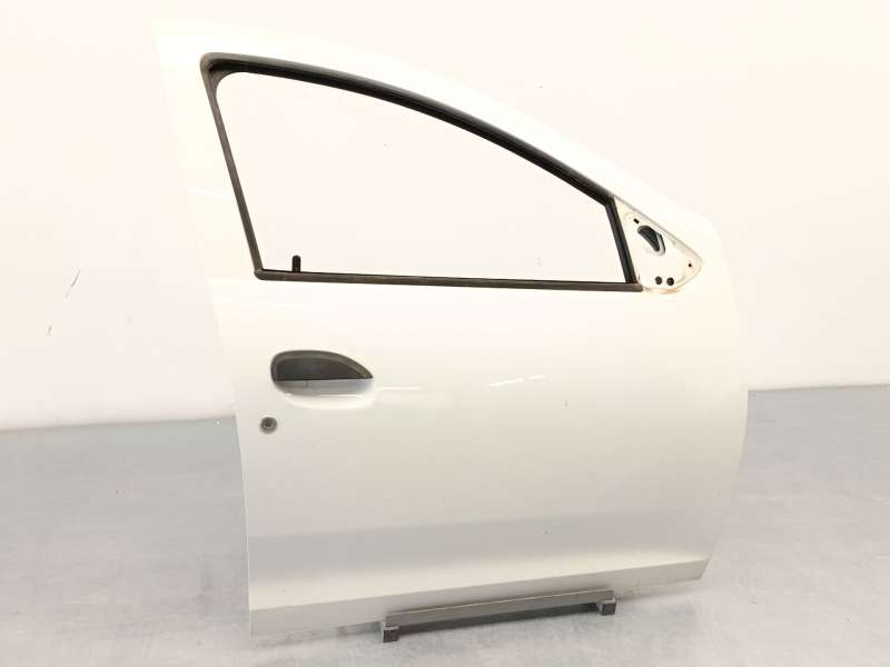 Recambio de puerta delantera derecha para dacia sandero ii (b8_) 1.0 sce 75 (b8jc, b8jd) referencia OEM IAM 801007952R - Blanco 2