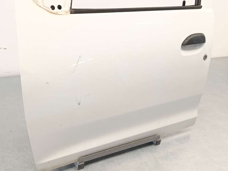 Recambio de puerta delantera izquierda para dacia sandero ii (b8_) 1.0 sce 75 (b8jc, b8jd) referencia OEM IAM 801012479R - Blanco 3