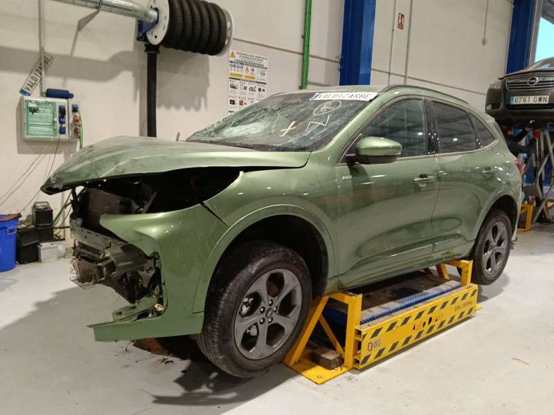 FORD KUGA III (DFK)