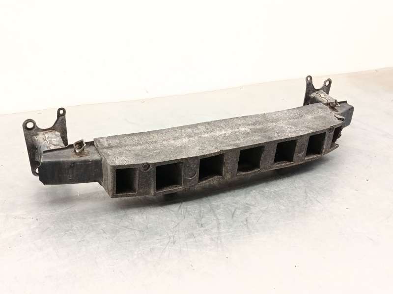REFUERZO PARAGOLPES DELANTERO 5J0807109B 